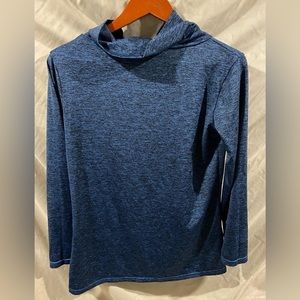 Blue activewear long sleeve sweater